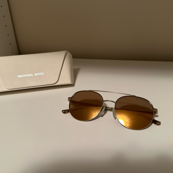 MK Gold Reflective Sunglasses - Picture 6 of 8